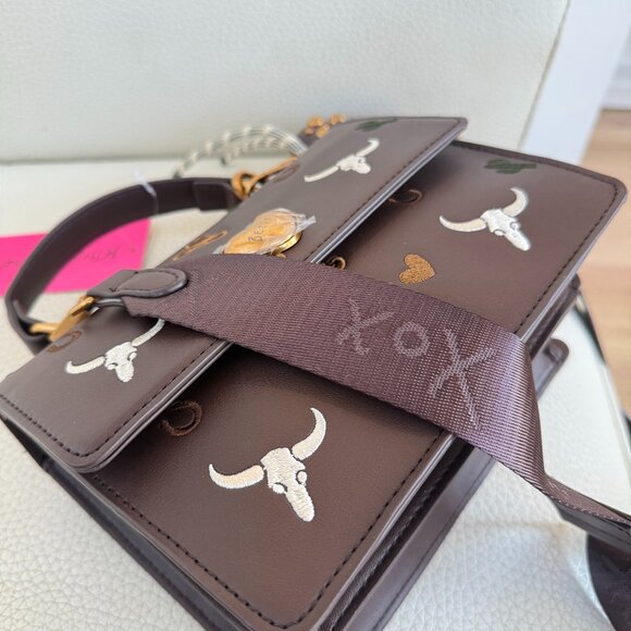 NWT BETSEY JOHNSON XOMYLO SATCHEL CROSSBODY BAG HORSESHOE KEYRING BROWN - Picture 3 of 6